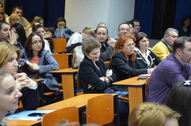 Conferința intermediară